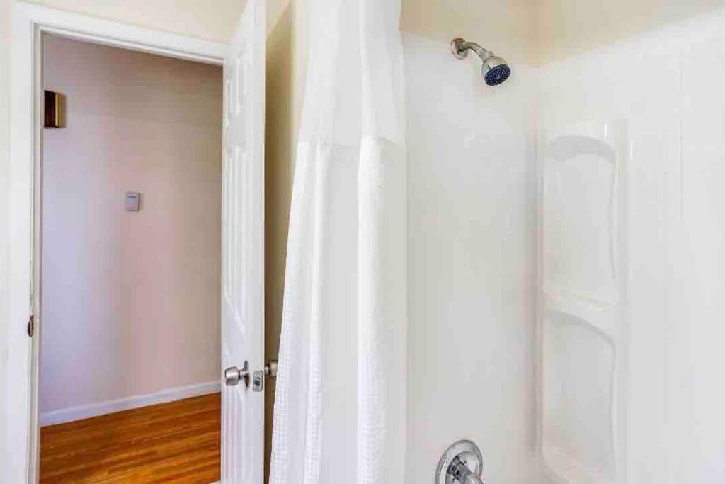 {Hot Tub In Ranch} Mins To Airport/Uofr/Strng/Dwtn Villa Rochester Luaran gambar