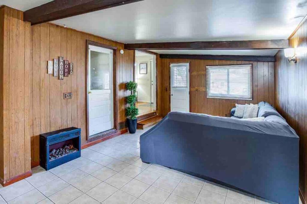 {Hot Tub In Ranch} Mins To Airport/Uofr/Strng/Dwtn Villa Rochester Luaran gambar